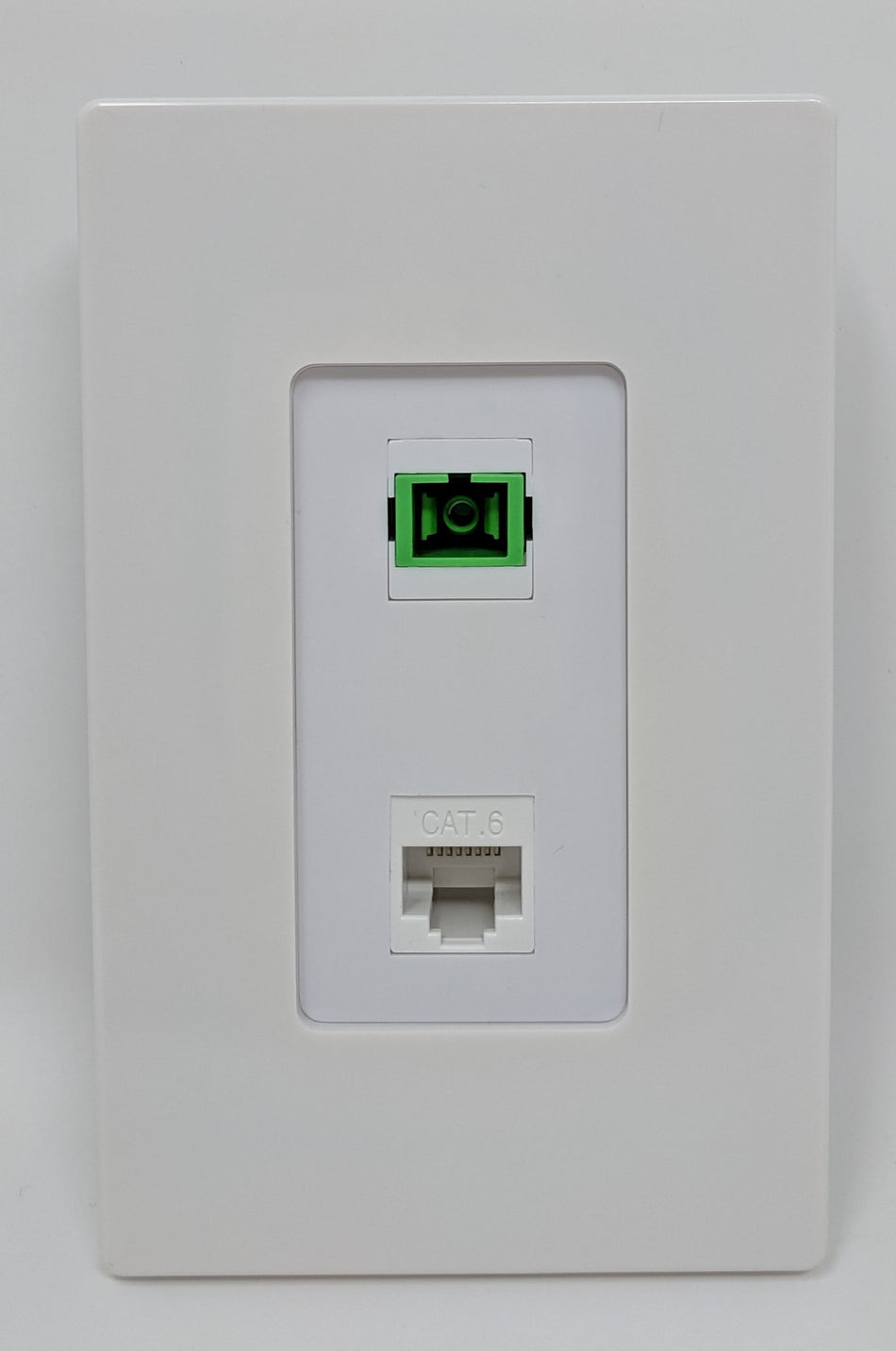 RiteAV - 1 Port SC/APC Simplex Fiber 1 Port Cat6 Ethernet Screwless Decorative Wall Plate